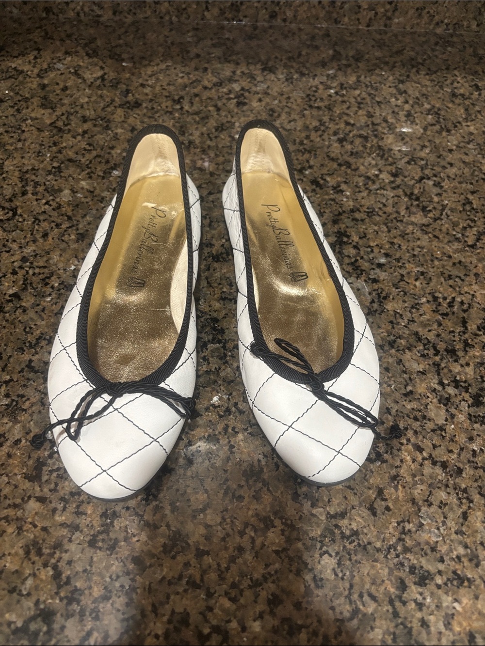 Pretty Ballerinas White Quilted Ballet Flats with Black Trim